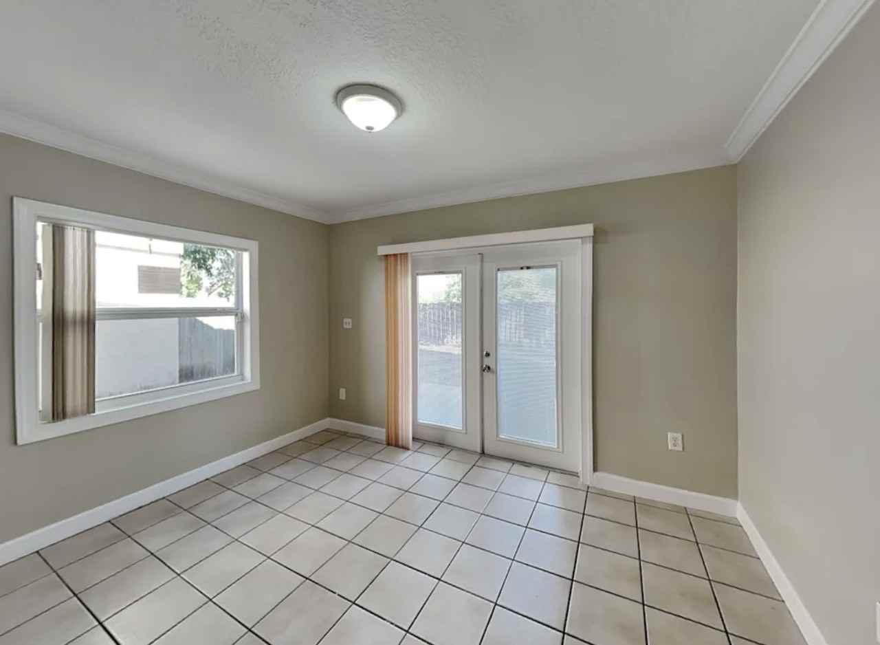 13442 Sw 127th Path - Photo 4 of 14