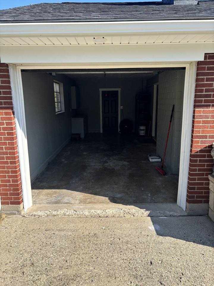 1035 Wenbrook Dr - Photo 2 of 20