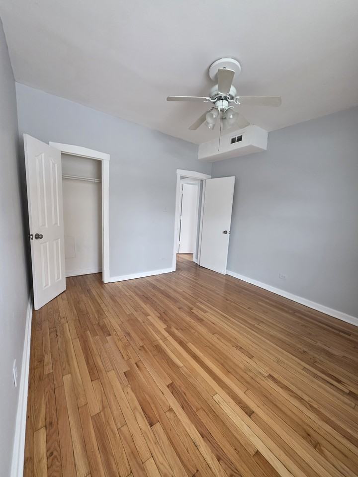 4315 W 15th St - Photo 3 of 15