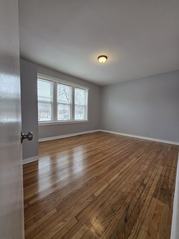 4315 W 15th St - Photo 7 of 15