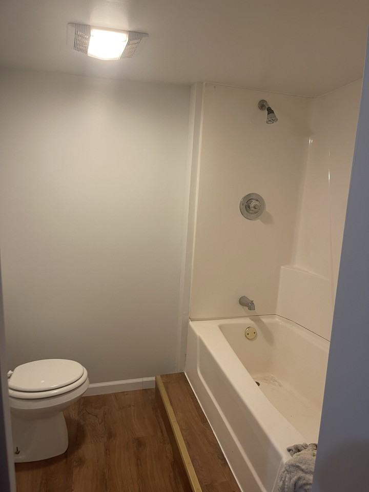 2312 N Nagle Ave - Photo 6 of 18