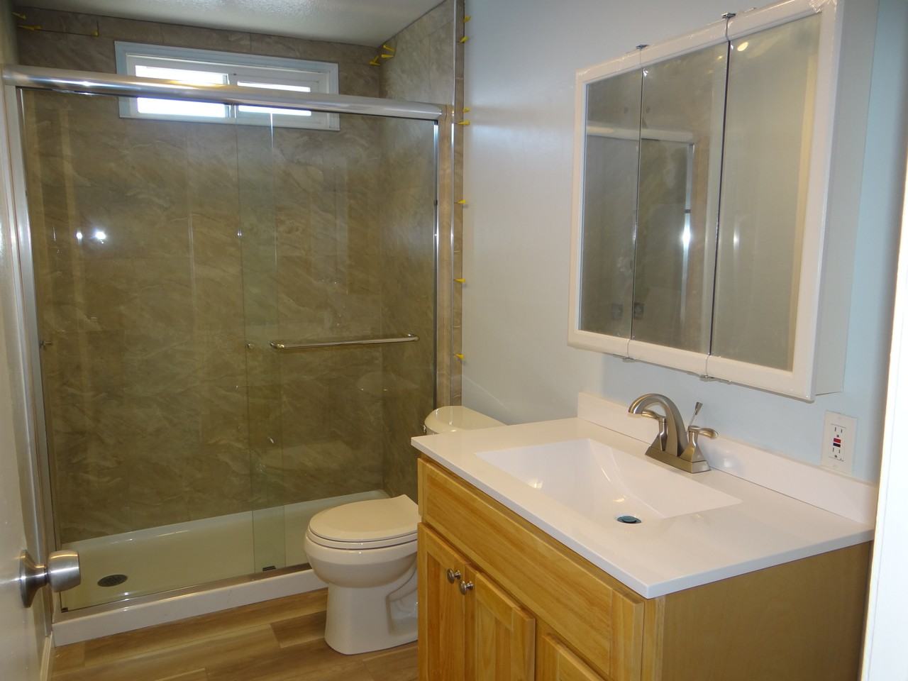 1618 85th Ave - Photo 3 of 7