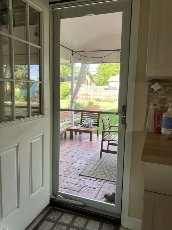 5735 Everett St - Photo 5 of 7