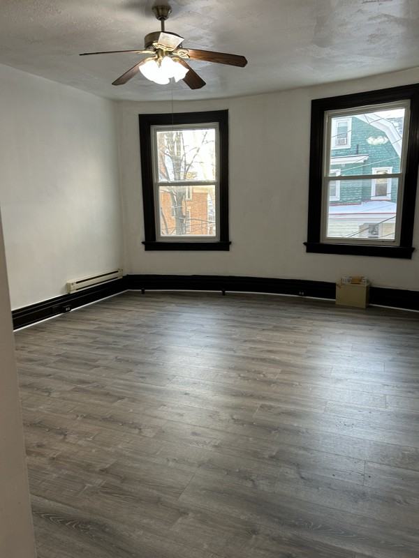 1414 N Canal St #B - Photo 2 of 10