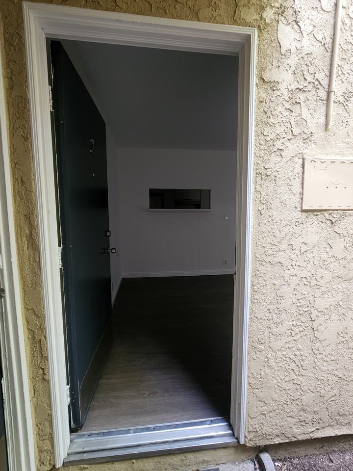 12745 Vanowen St #2 - Photo 3 of 11