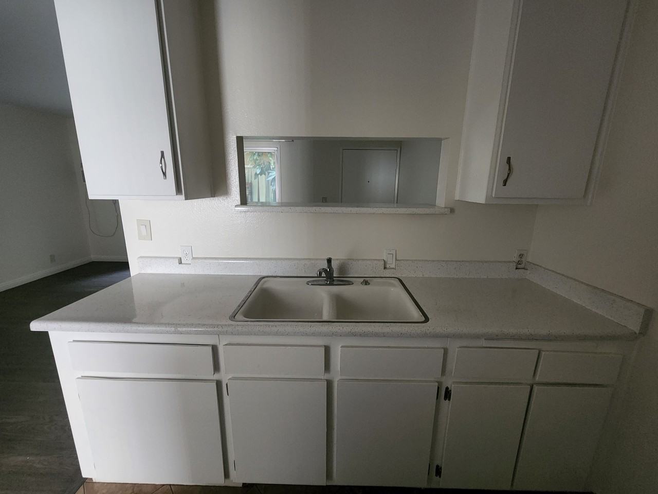 12745 Vanowen St #2 - Photo 6 of 11