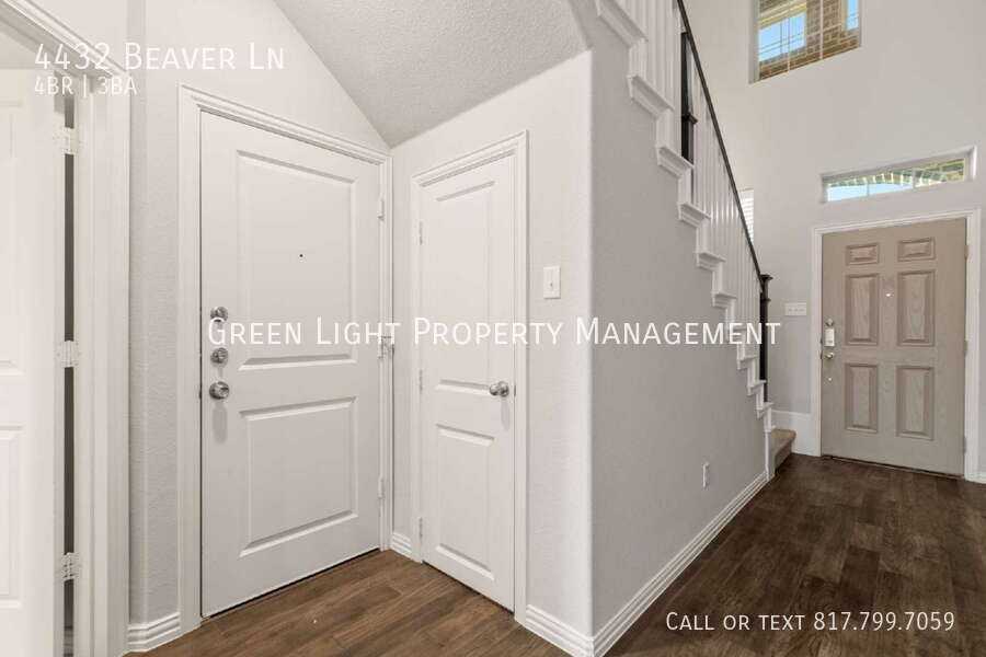 4432 Beaver Ln - Photo 3 of 35