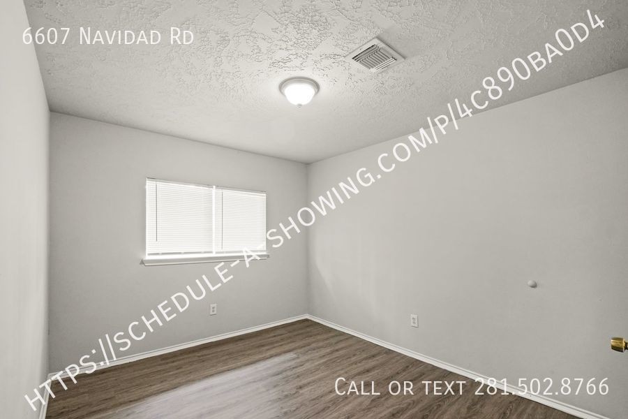 6607 Navidad Rd - Photo 7 of 11