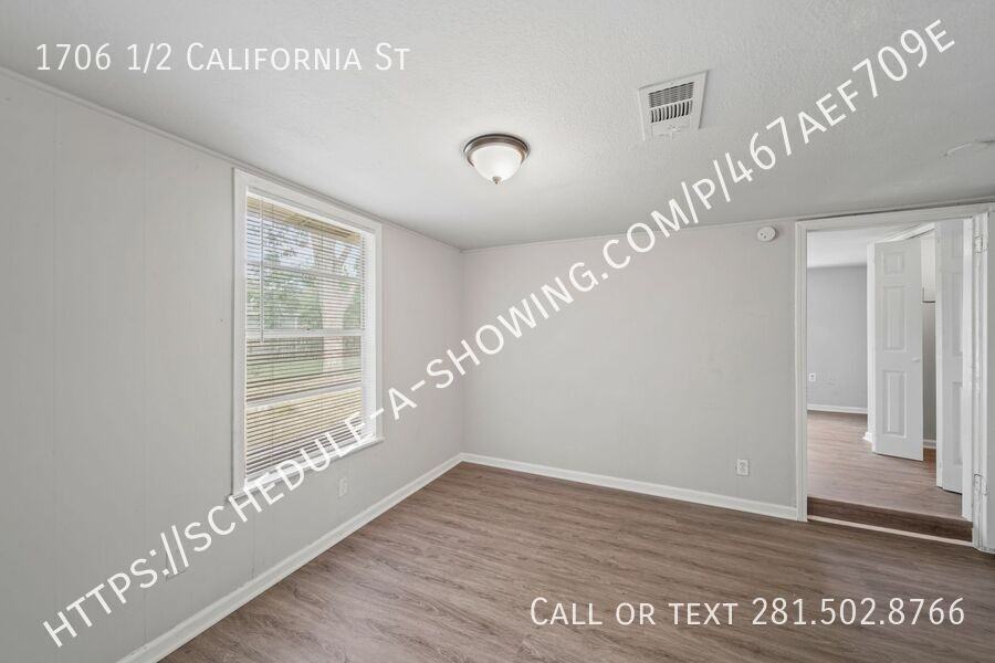 1706 1/2 California St - Photo 2 of 10