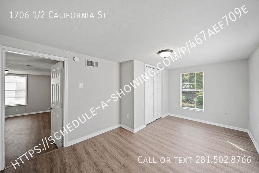 1706 1/2 California St - Photo 6 of 10