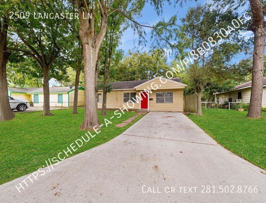 2509 Lancaster Ln - Photo 2 of 15