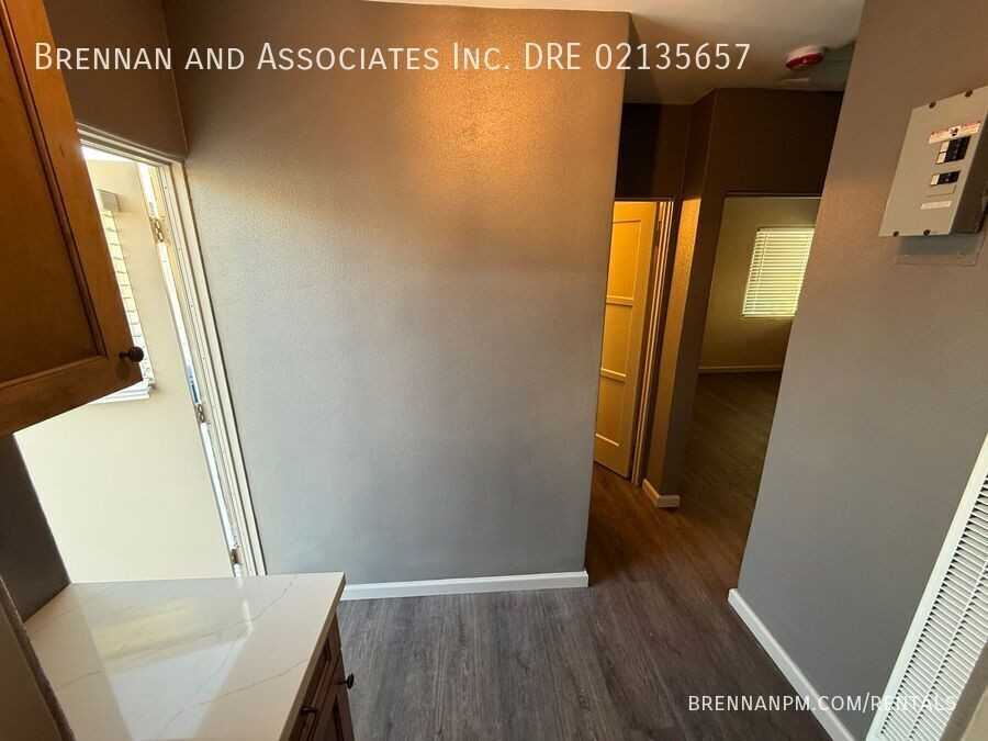 736 Del Mar Ave - Photo 7 of 19