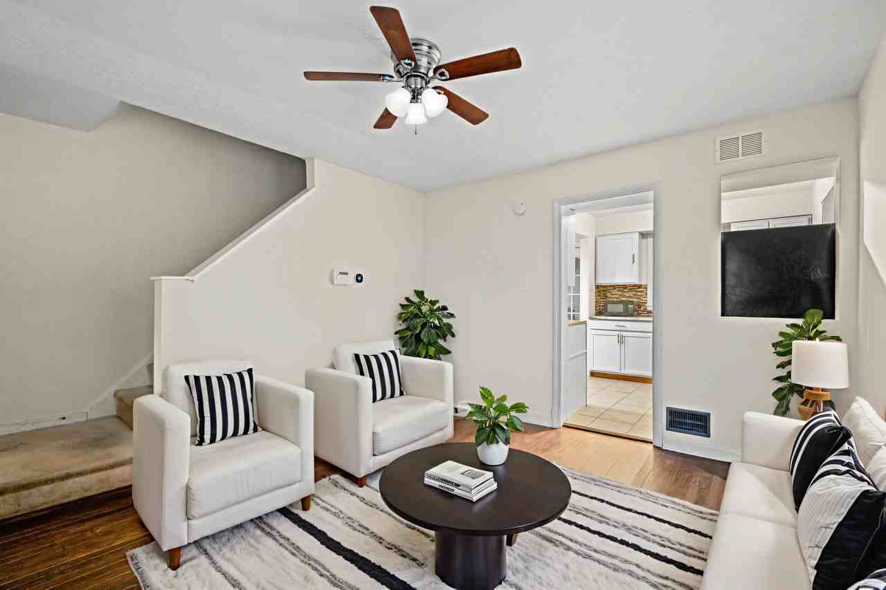 4632 A St Se - Photo 2 of 21