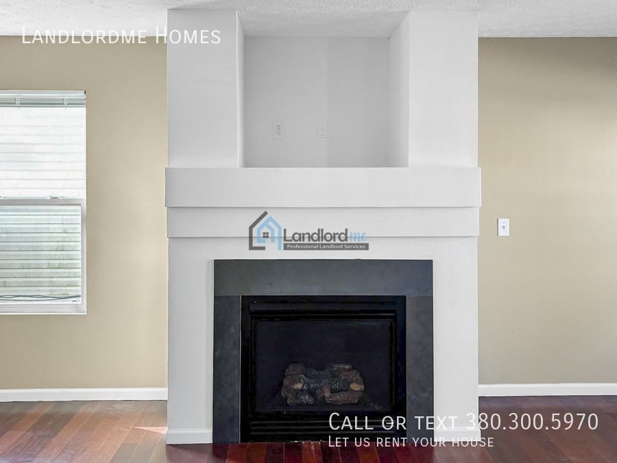 8111 Royal Elm Dr - Photo 4 of 25