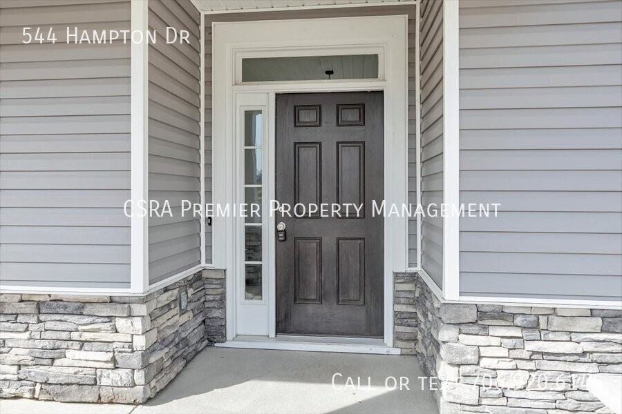 544 Hampton Dr - Photo 4 of 50