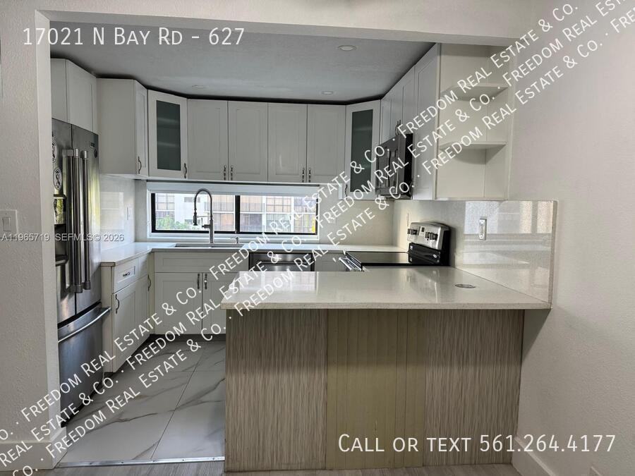 17021 N Bay Rd #627 - Photo 7 of 7