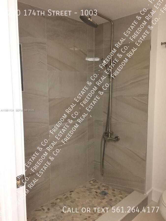 200 174th St #1003 - Photo 3 of 4