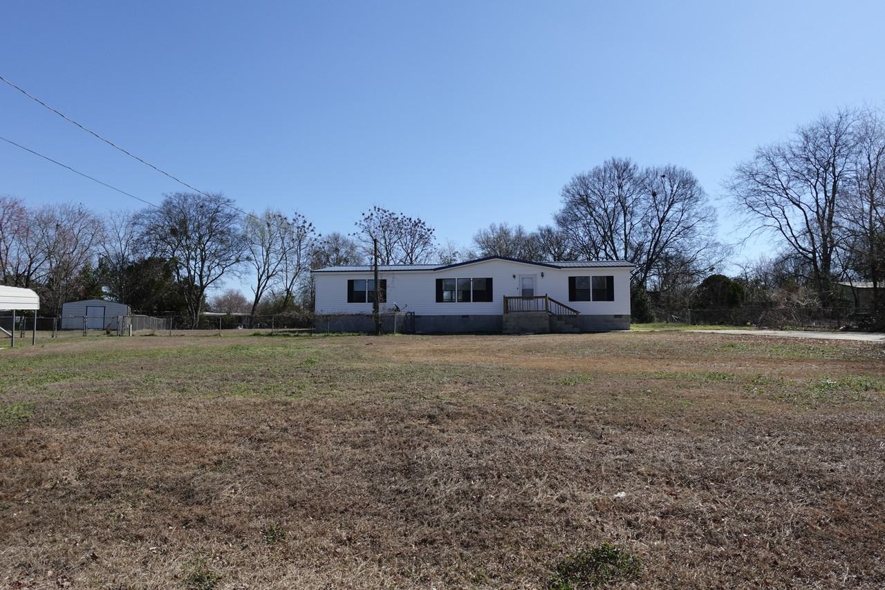 210 Surrey Dr #NA - Photo 2 of 42