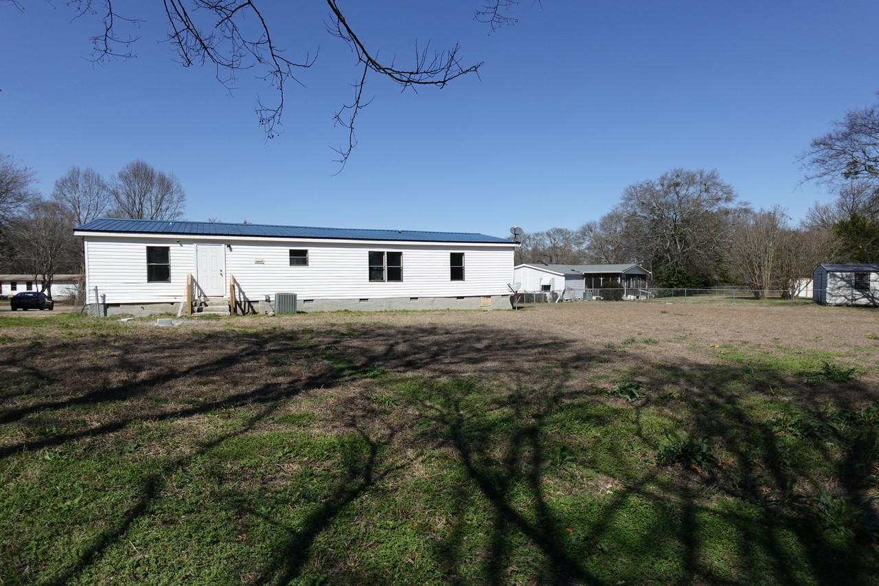 210 Surrey Dr #NA - Photo 6 of 42