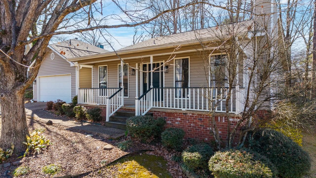 604 Baywood Dr #NA - Photo 4 of 35