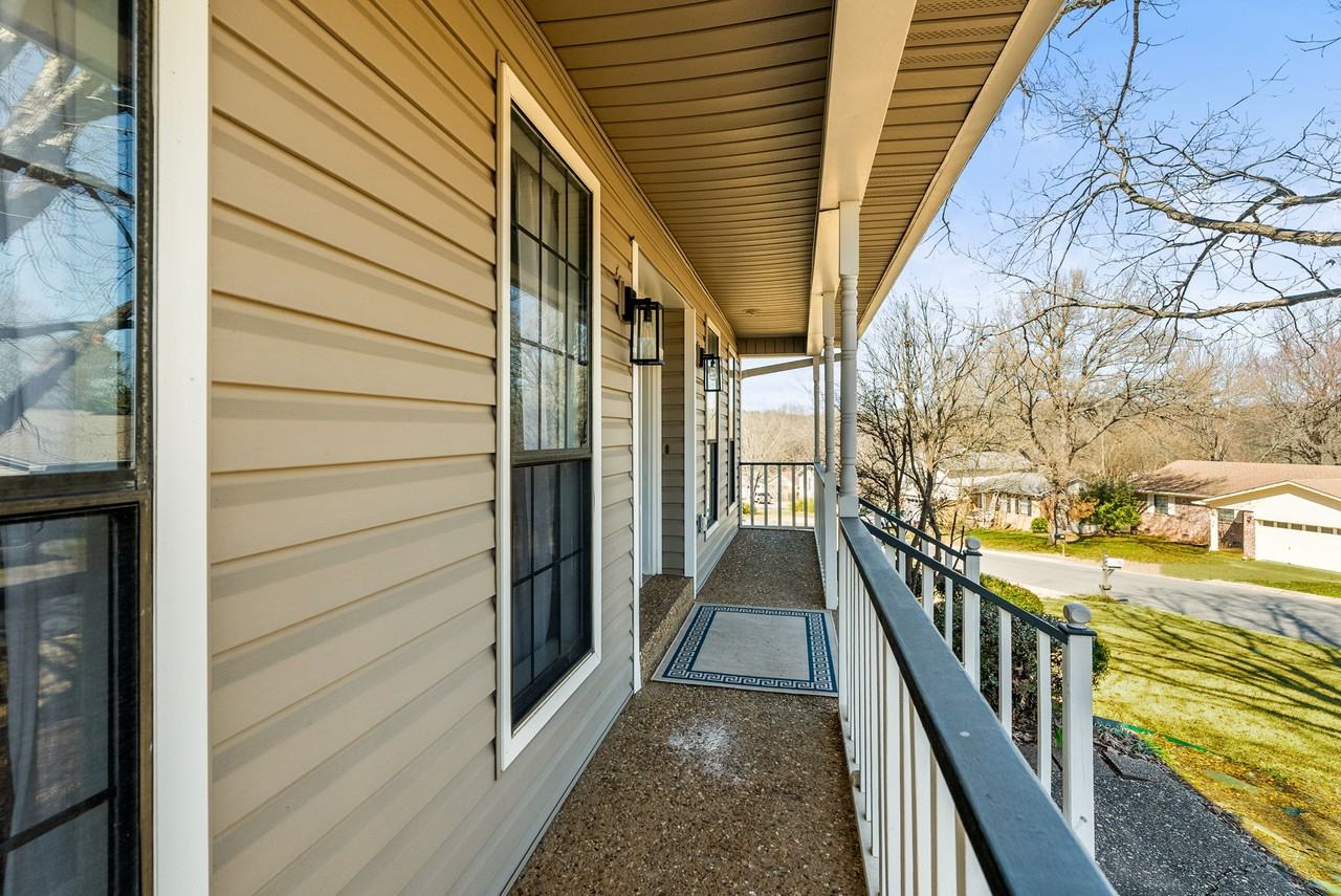 604 Baywood Dr #NA - Photo 5 of 35