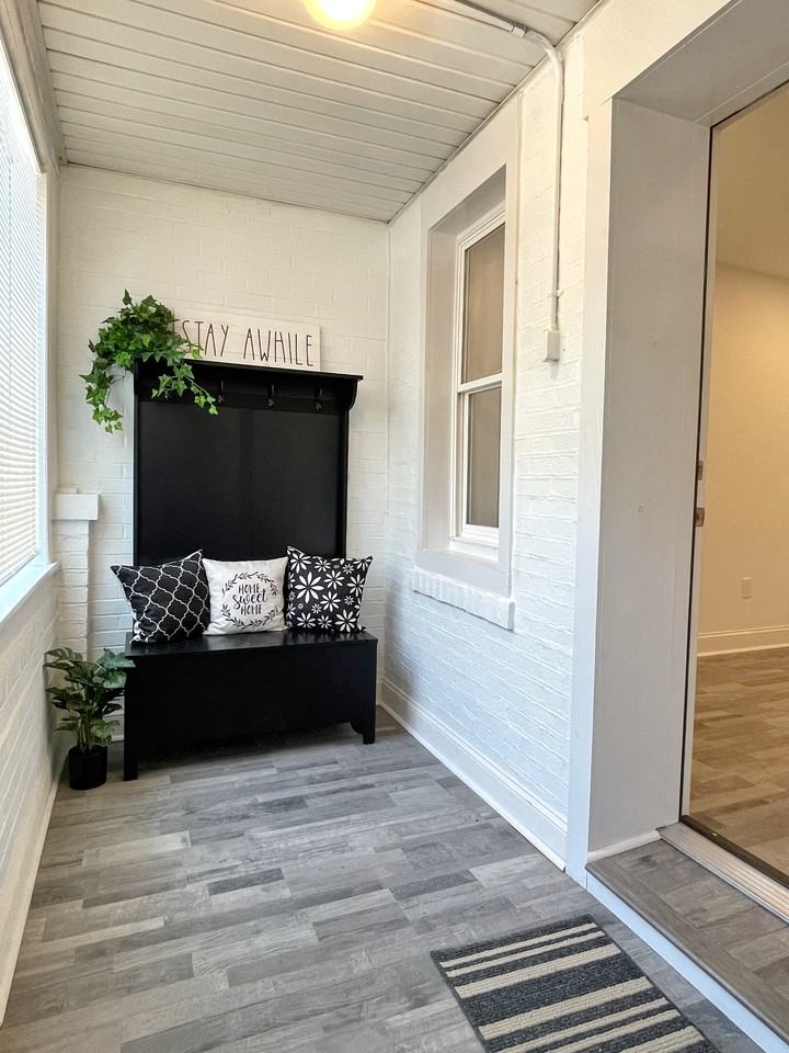 2202 S Norwood St #NA - Photo 3 of 42