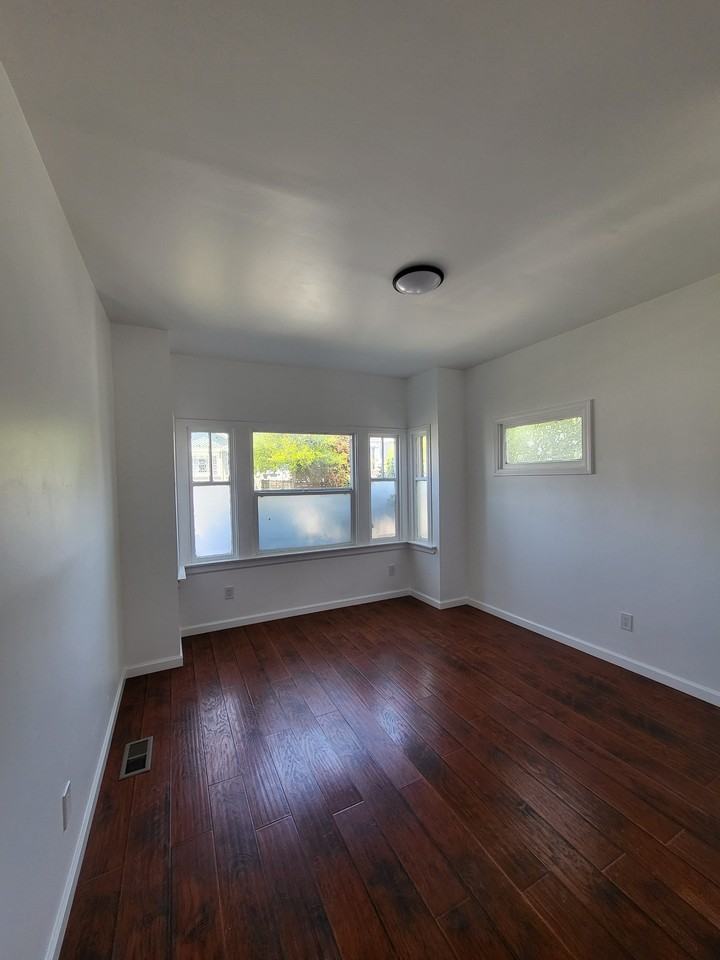 871 Milton St #1 - Photo 5 of 10