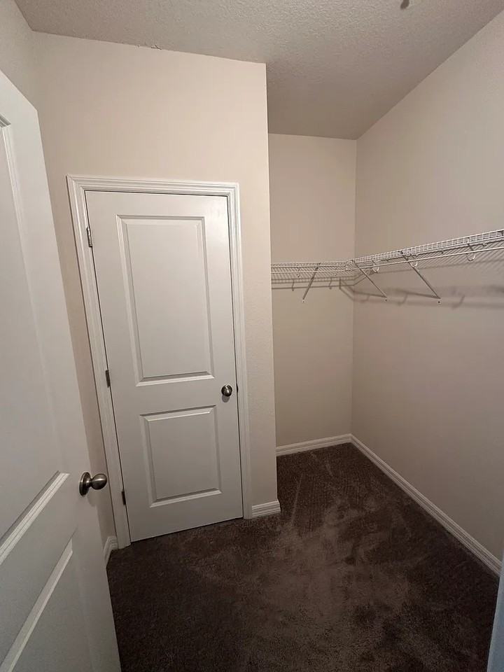 2984 Mearshire Dr #2984 - Photo 5 of 16