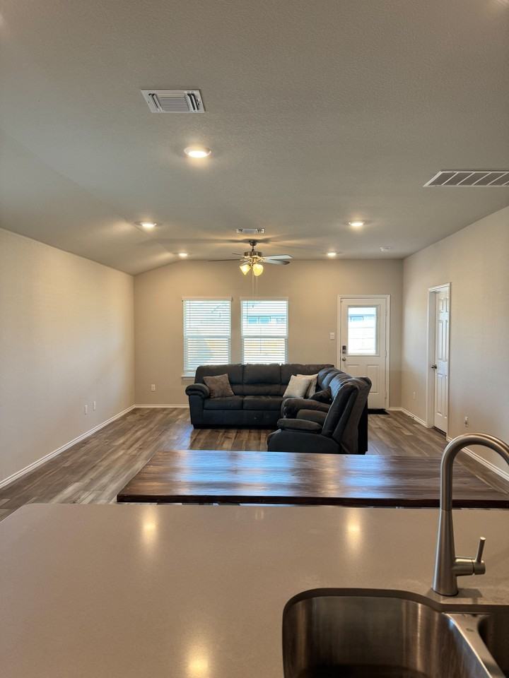 7103 Luella Dr #NA - Photo 3 of 29