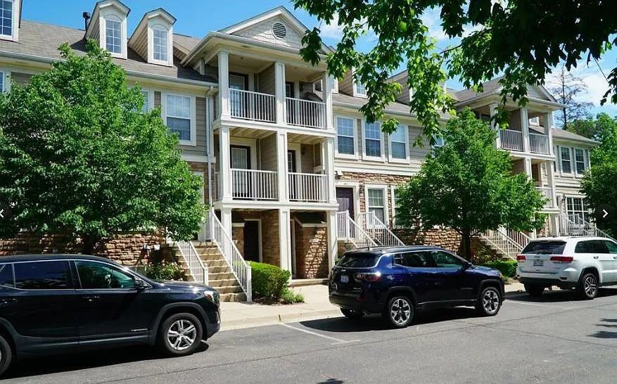 1147 Beaver Run #A - Photo 2 of 25