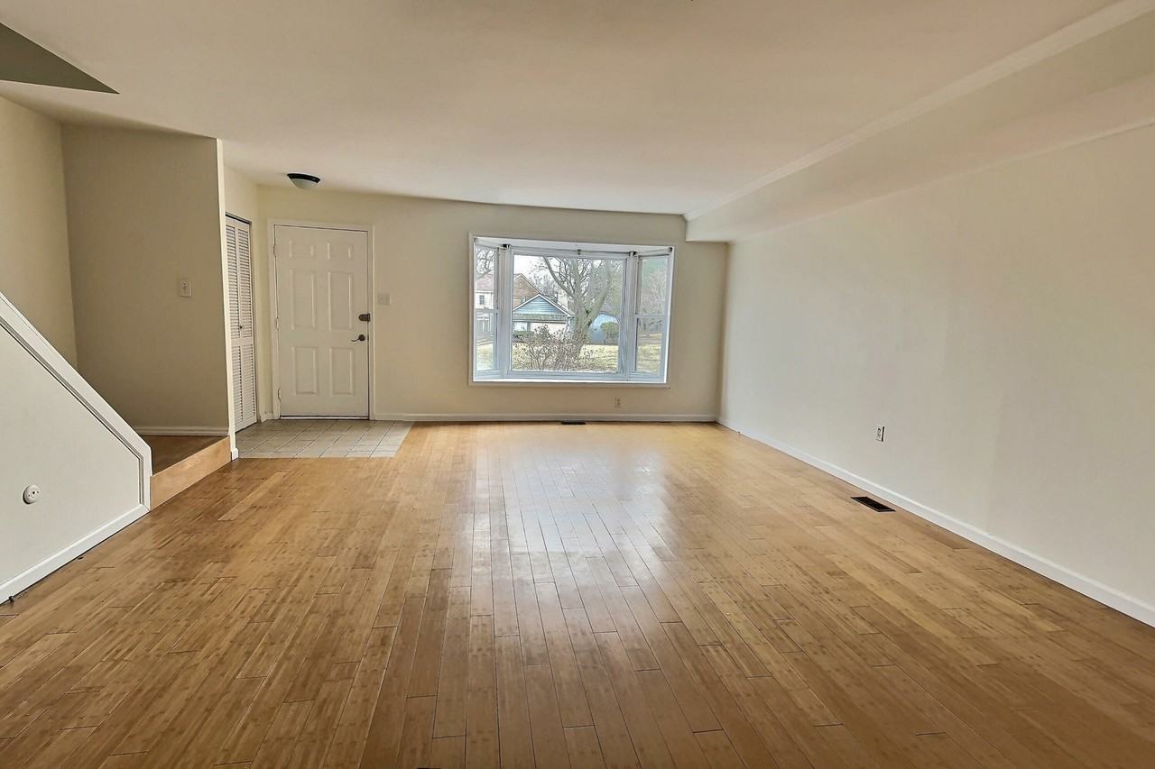 47 Carriage Dr #47CARRIAGE - Photo 2 of 13