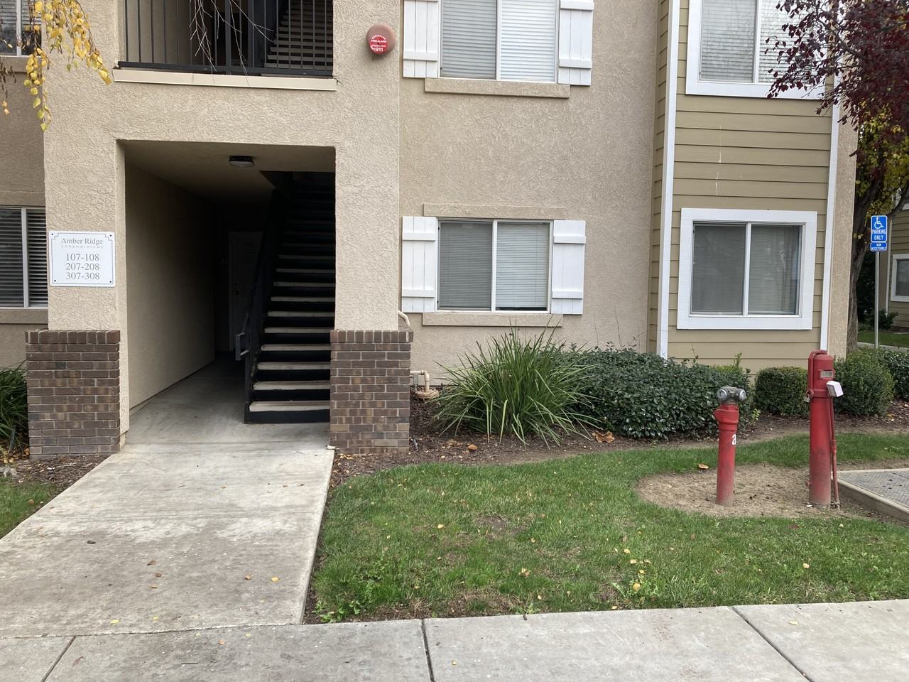 565 Peerless Way #107