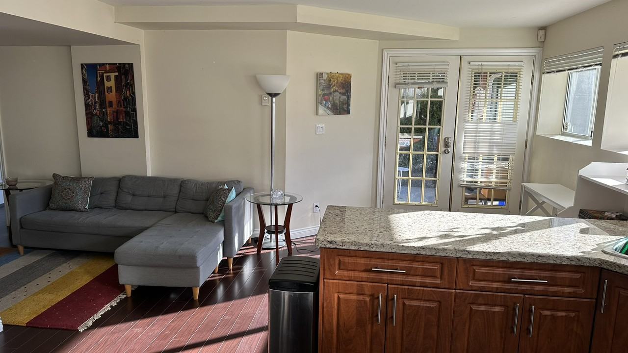 2618 Panorama Dr - Photo 2 of 19