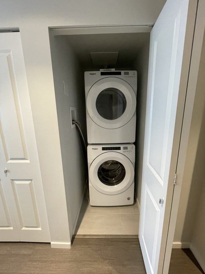 6700 Dunblane Avenue - Photo 5 of 8