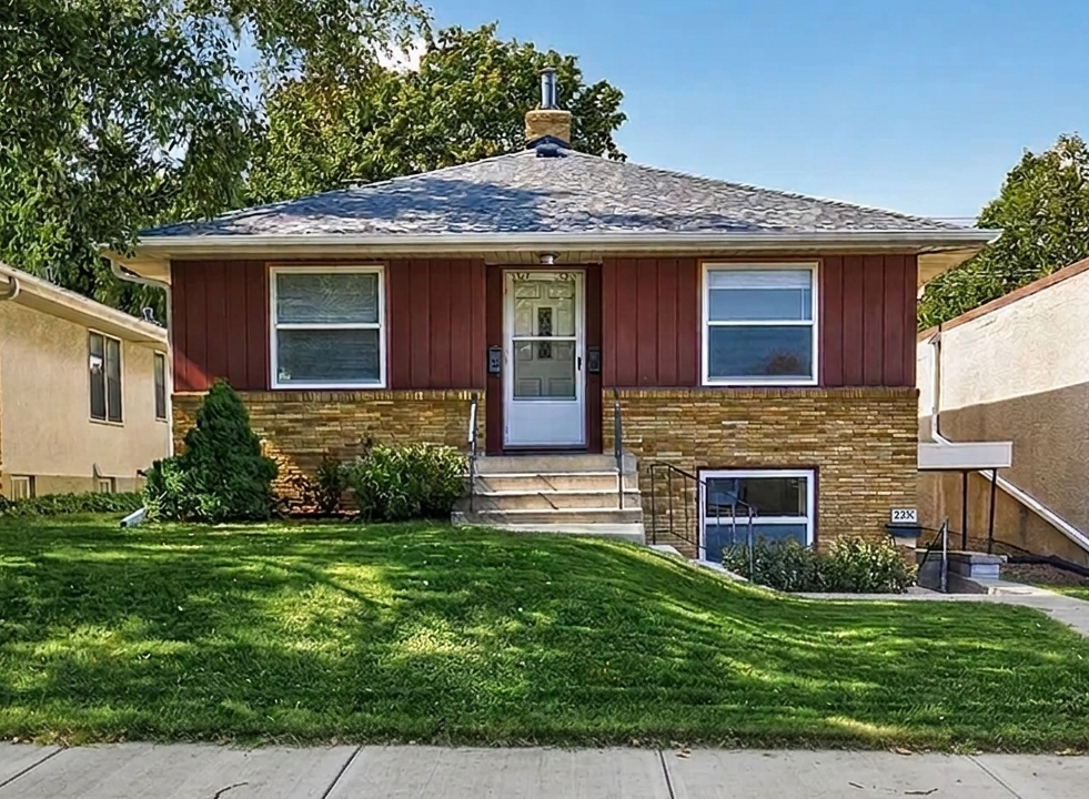 5212 Bloomington Ave - Photo 2 of 15