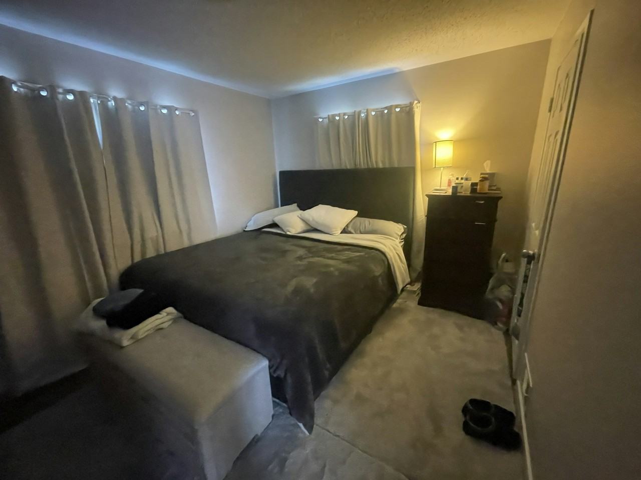 1015 West Longview Avenue - Photo 3 of 9