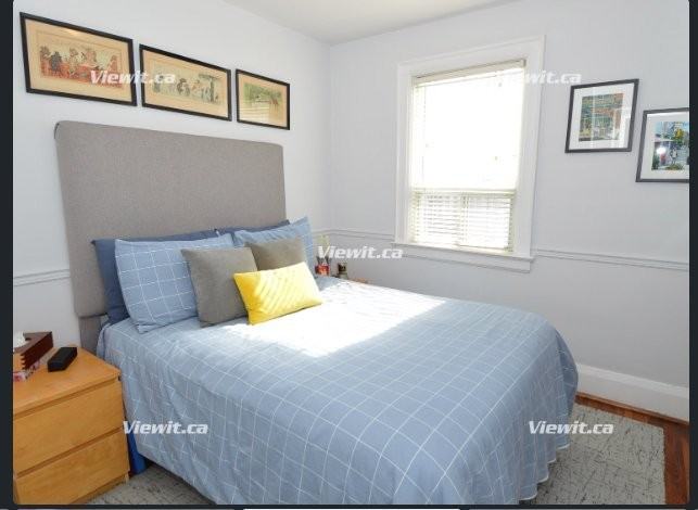 526 Donlands Ave - Photo 7 of 10