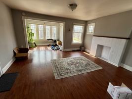 featured image of 908 9th Ave #3