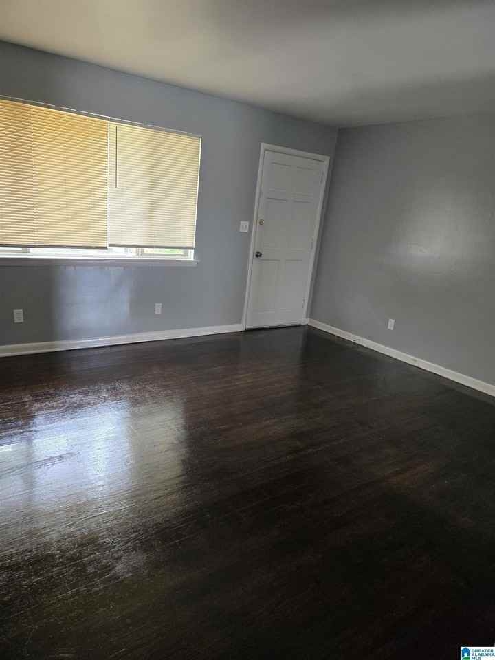 7750 Rugby Ave #D - Photo 6 of 8