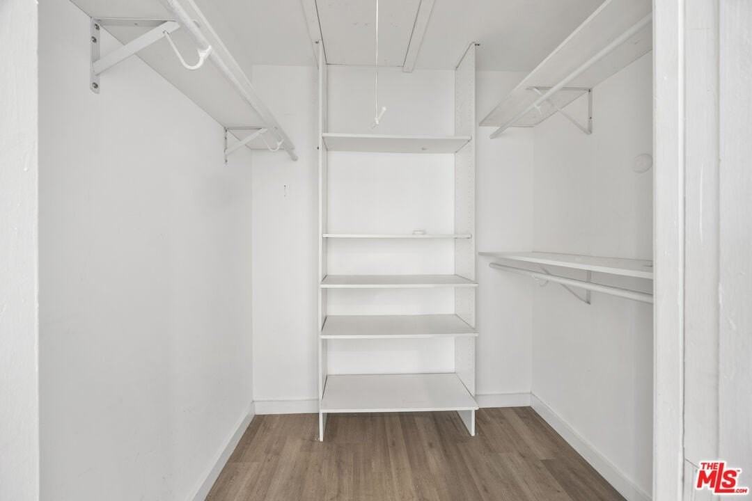 17141 Sherman Way - Photo 7 of 19