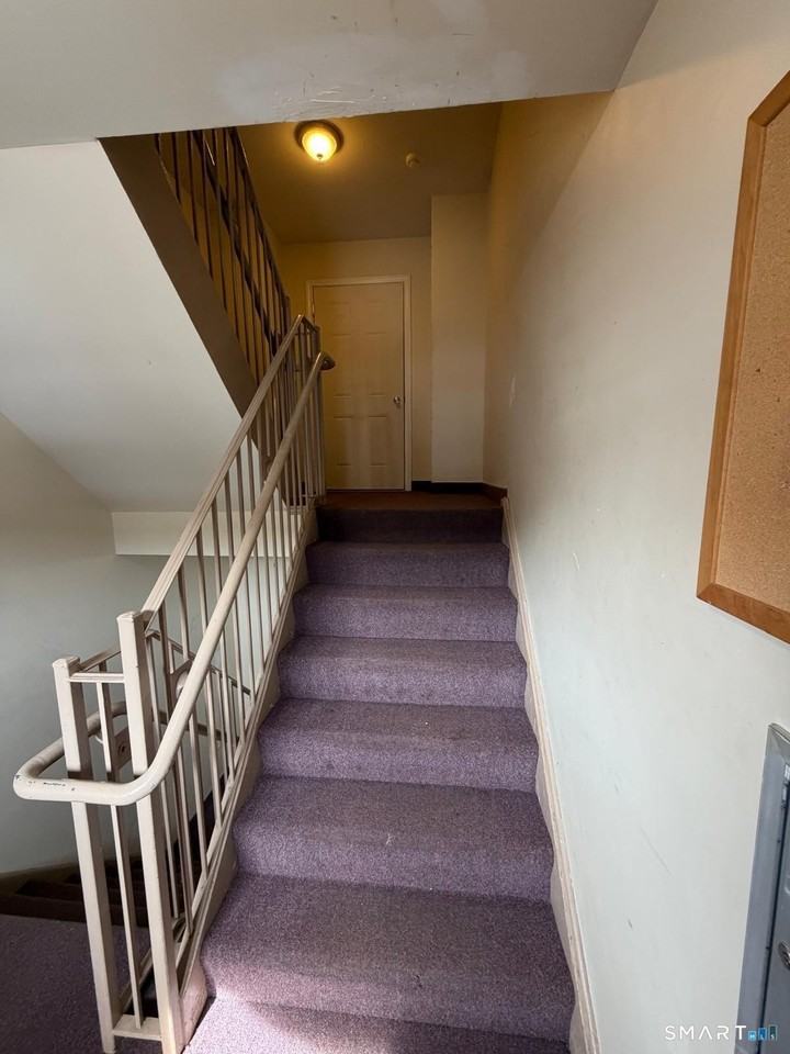 63 Glade St Unit B3 - Photo 3 of 20