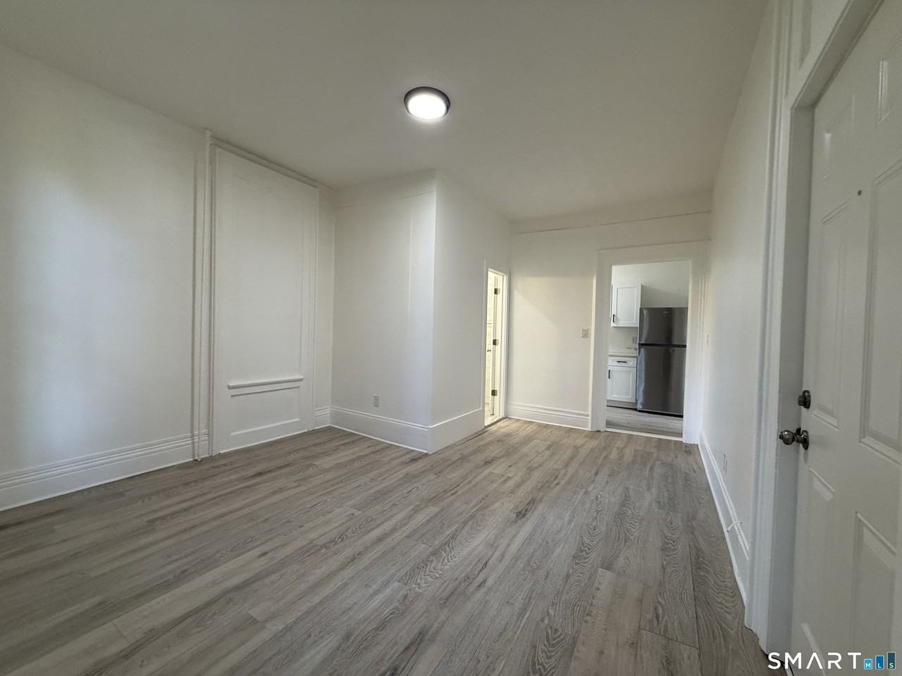 44 Franklin St - Photo 2 of 10