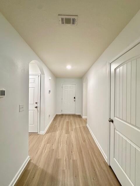 348 Merlin Ct - Photo 2 of 40