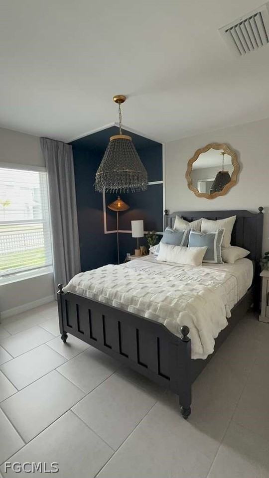 11918 Savanna Lakes Blvd - Photo 5 of 33