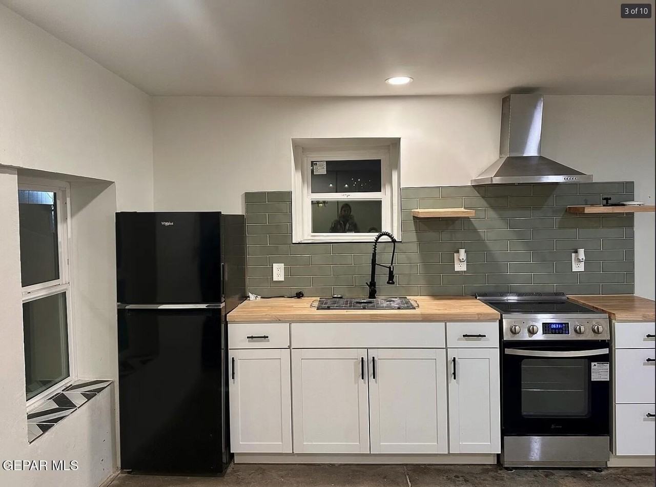 2721 Sacramento Ave - Photo 3 of 8