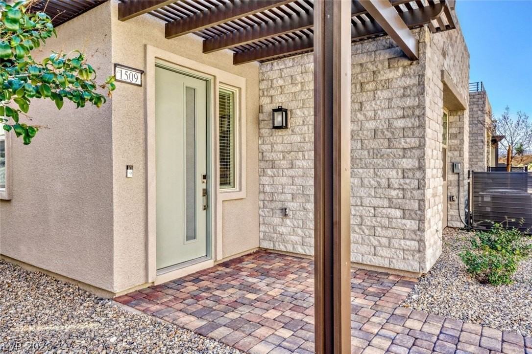 1509 Melodic Lark Dr - Photo 2 of 27