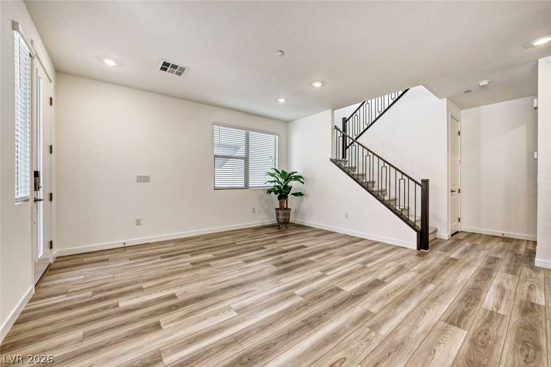 1509 Melodic Lark Dr - Photo 4 of 27