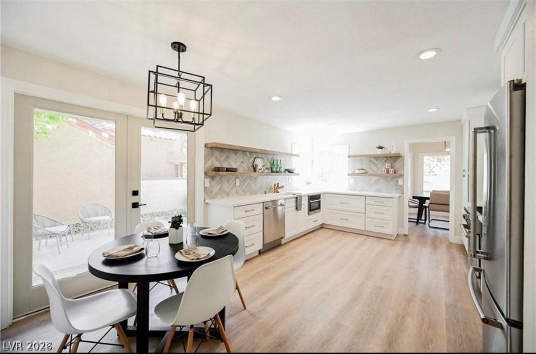 5095 Turnberry Ln - Photo 5 of 33