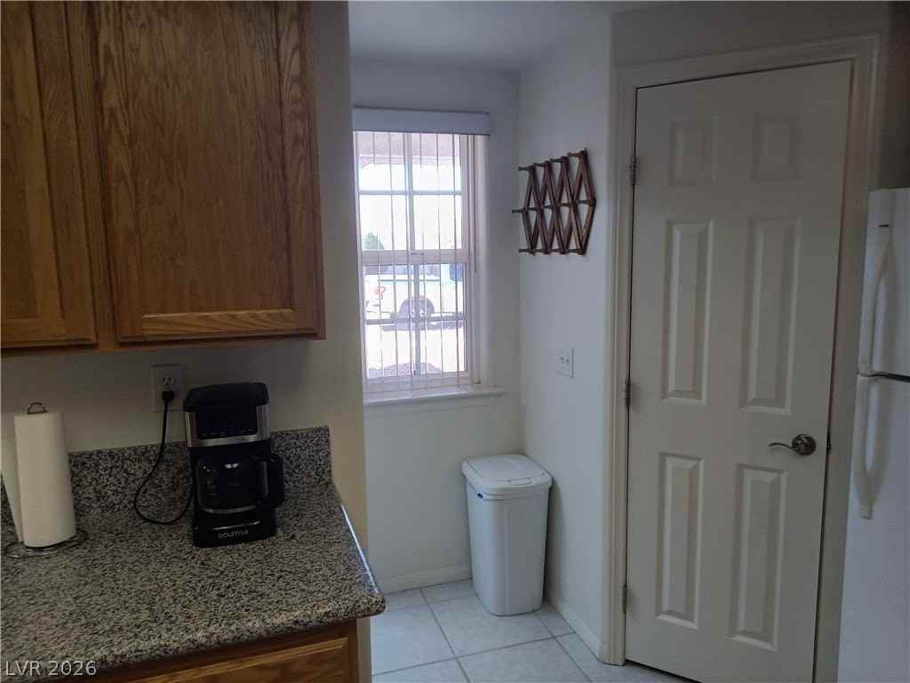 546 Elsie Ln - Photo 7 of 23