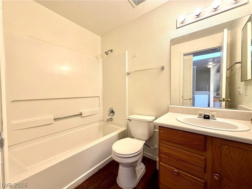 2500 Sierra Bello Ave #102 - Photo 4 of 13